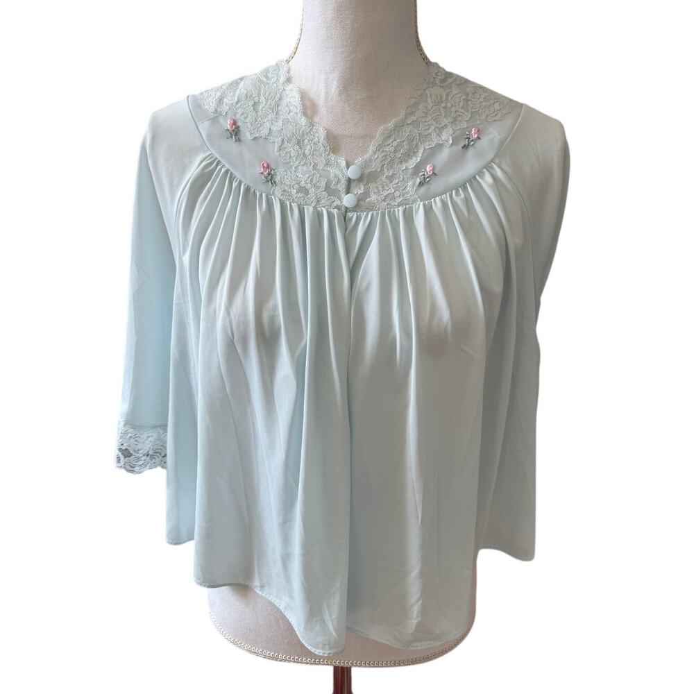 Vintage 70s Shadowline Lace Trimmed Short Boudoir Jacket Robe Powder Blue M